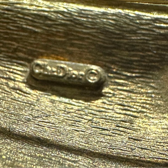 Vtg Christian Dior Gold Tone Prong Set & Baguette Clear Crystals Brooch Pin 2” - Picture 6 of 15